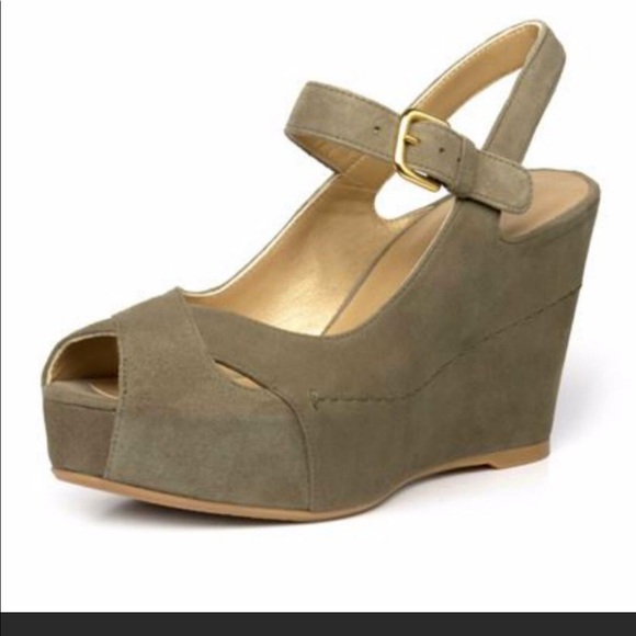 Stuart Weitzman wedges